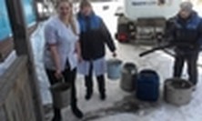 И коня остановим, и в избу войдем...